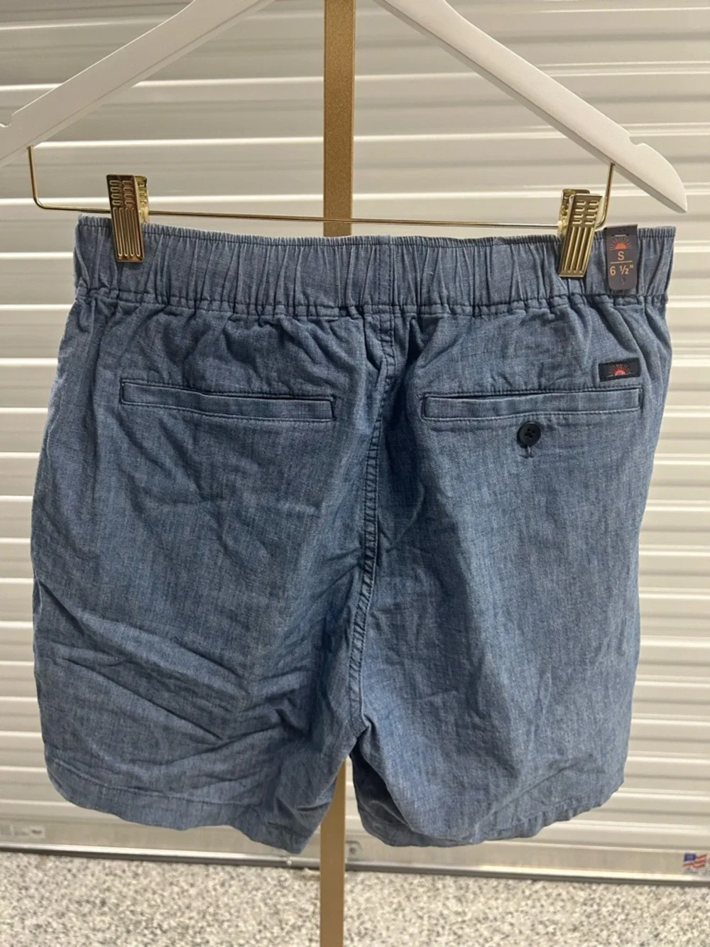 Faherty Men’s blue shorts smal 6.5” NWT